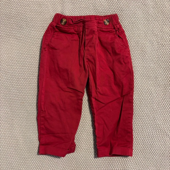 Casual Red Cropped Bottoms with Soft Texture - Picture 1 of 3